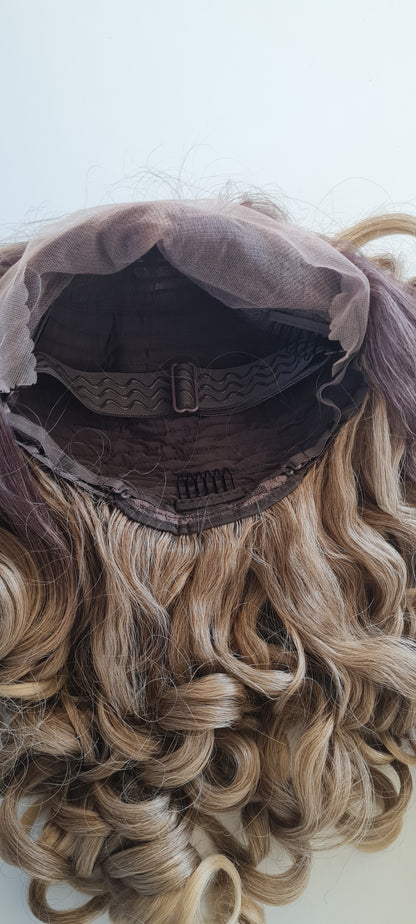 Latisha Kinky texture wig - 24inch - Flamboyage sand