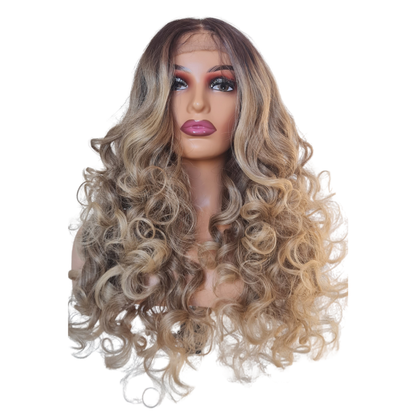 Latisha Kinky texture wig - 24inch - Flamboyage sand