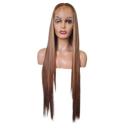 Kelly - 32" bus down human hair blend wig blond balayage