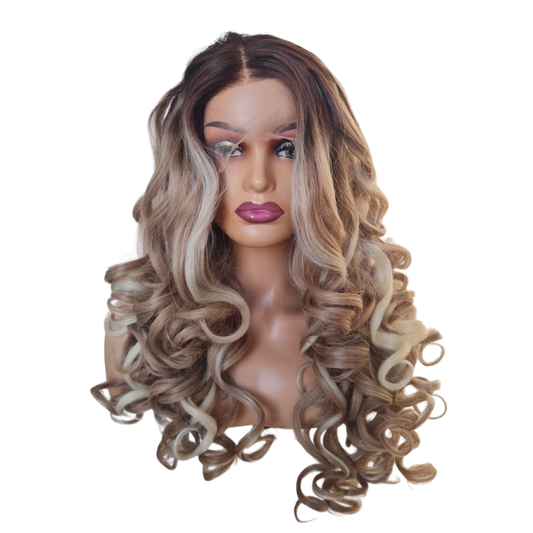 Latisha Kinky texture wig - 24inch - Honey blond with white highlights