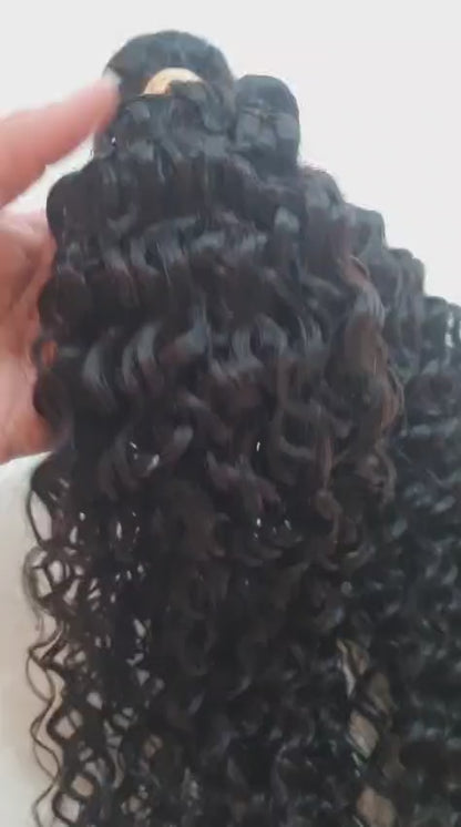 100% Human hair bundles - Curly