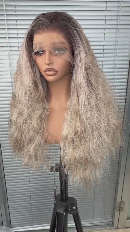 Futura fiber wig - Honey blond highlighs